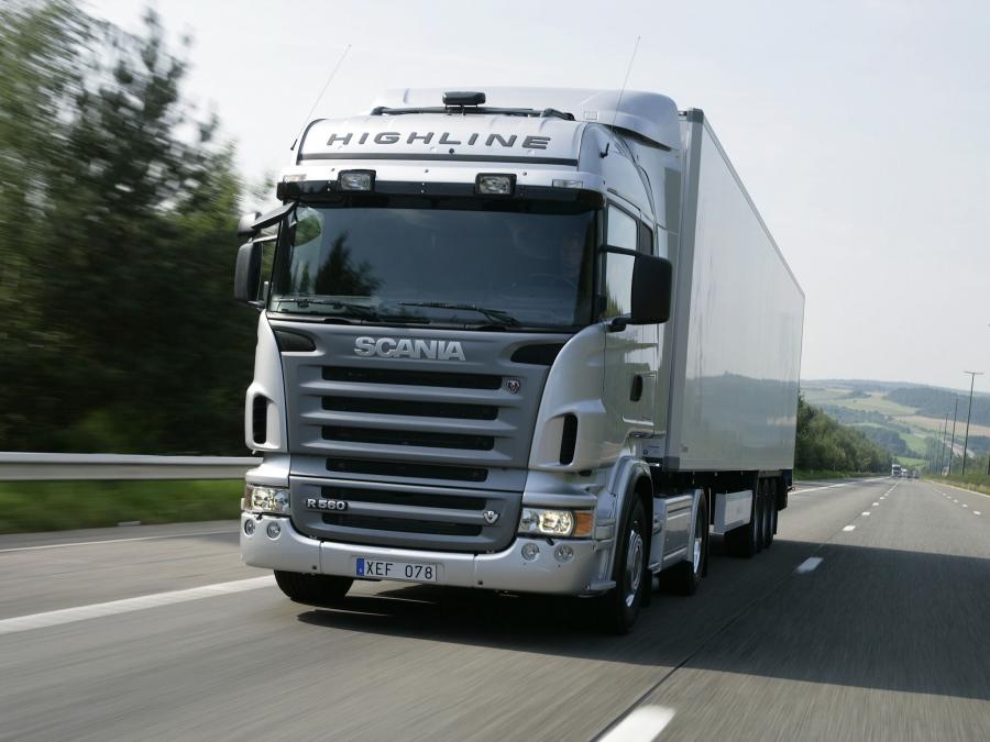  Scania R560 4x2 Highline 2004 года  (фото 1 из 4)